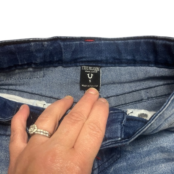 True Religion boys adjustable denim shorts - Picture 2 of 4